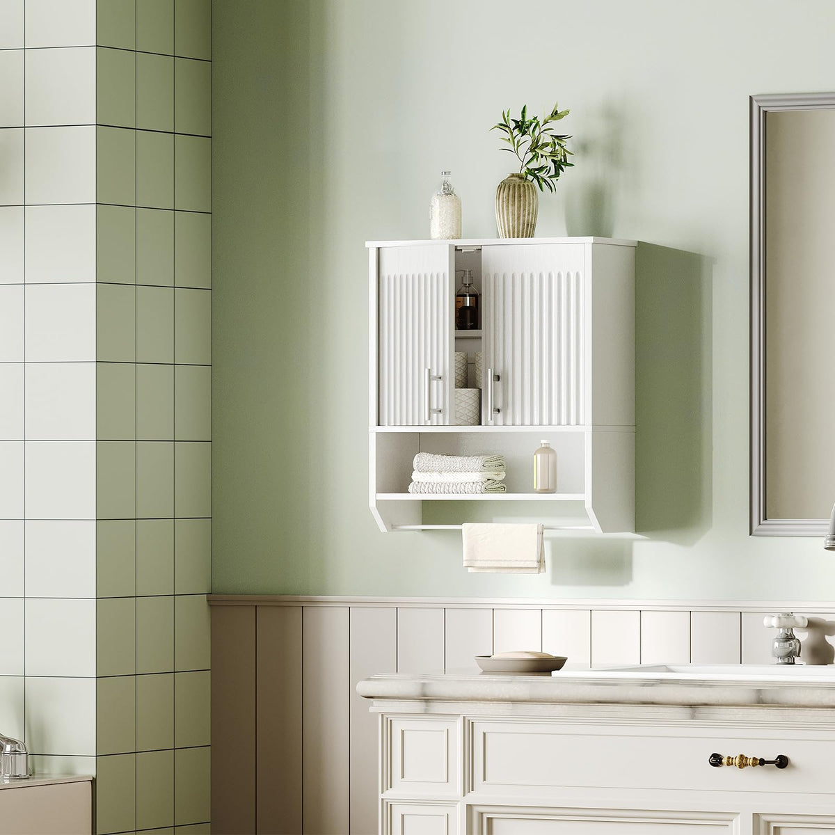 White Fluted Bathroom Wall Cabinet with Towel Rack M431079