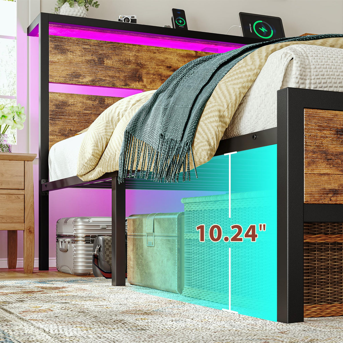 Queen Bed Frame with Headboard D8363