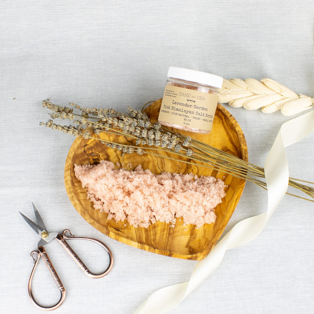 Handmade Lavender 13 Pc Spa Gift Basket P4193